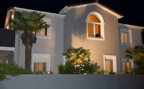Apartments Petar Pan